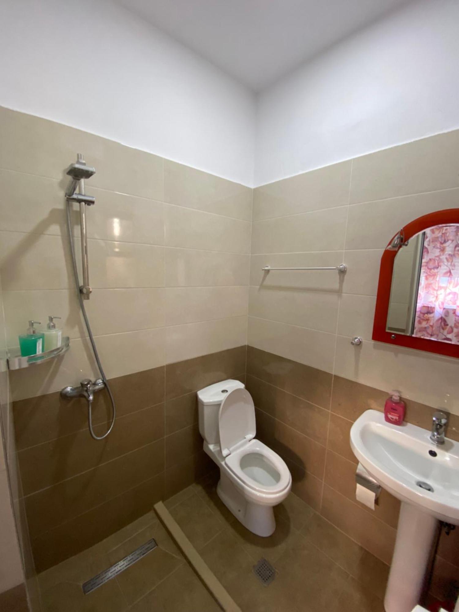 Ayso Inn Tirana City Center Kültér fotó