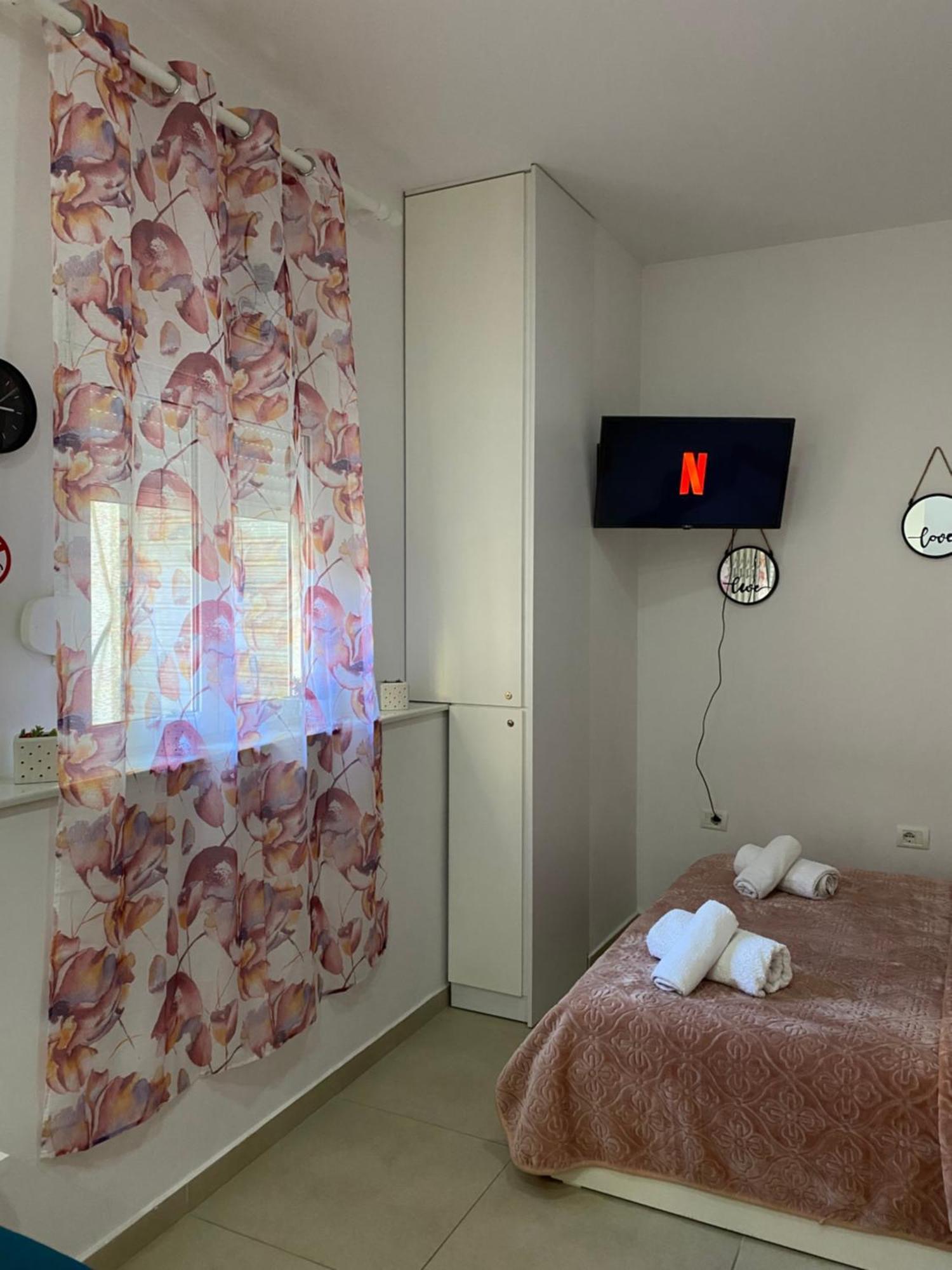 Ayso Inn Tirana City Center Kültér fotó